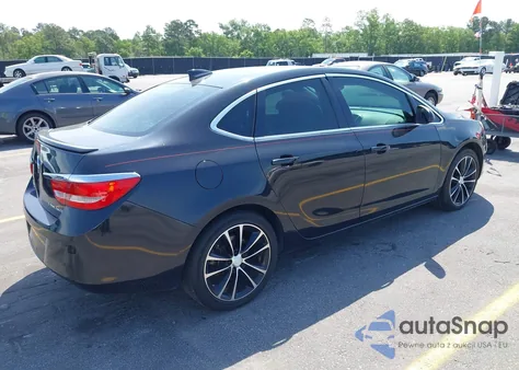 2016 Buick Verano Sport Touring Group z USA, uszkodzony, nr VIN 1G4PW5SK6G4179152